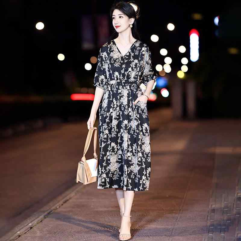 ワンピース レディース 大きめサイズ 花柄 ゆったりシルエット 夏用 高級感 お腹カバー 通気性 軽やか フェミニン プリント ドレス|リバーパディ