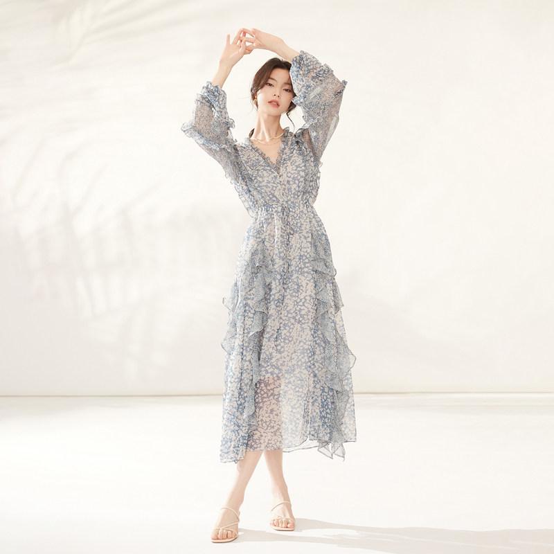 ワンピース レディース 小花柄 ロングドレス 春夏 上品 スリム フェミニン 個性的 軽やか 吸湿速乾|リバーパディ