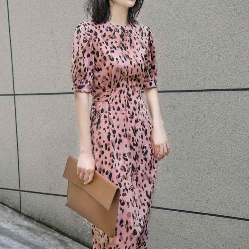 レディース ワンピース ピンク フレンチ レトロ ヒョウ柄 上品 パフスリーブ サイドスリット 小花柄 夏用 ウエストマーク スリム効果 ロング丈 軽やか フェミニン スタイル|リバーパディ