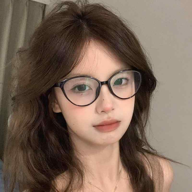 眼鏡ひな形 成人女性用 猫眼 黒ひな形 顔痩せ 素顔映え 可愛らしい 流行り物 日常使い走り 軽さ 読みやすい 細見え