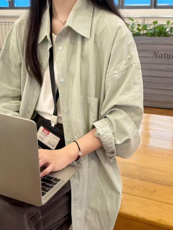 シャツ レディース 長袖 韓国風 レトロ 豆緑 コットン ゆったり インナー 普段使い 重ね着 万能 スリム UVカット 夏 軽量 吸湿速乾