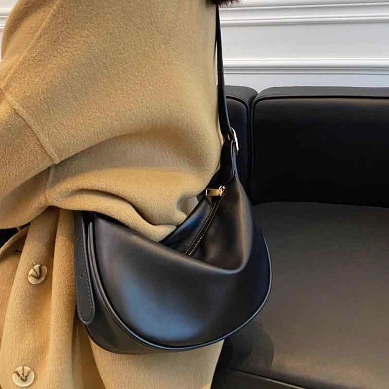 レディース ショルダーバッグ 本革 牛革 通勤用 斜めがけ シングルショルダー 女性用 鞄 ハンドバッグ 軽量 普段使い