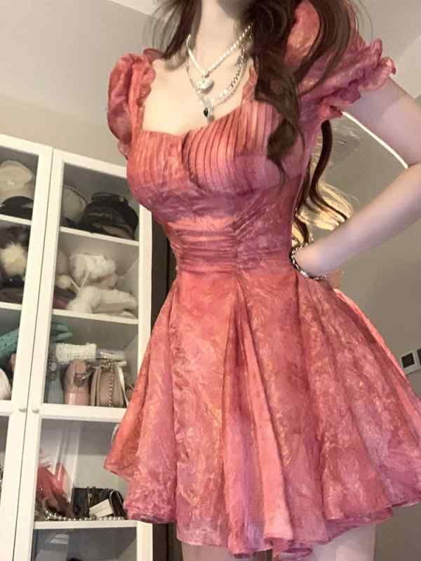 衣裳 お上さん用 夏 春夏 短袖 艶っぽい 修身 か細い  欲 泡泡袖 蓬蓬スコート 軽さ 吸湿速乾 人付き合い冷感 生まれ変わり衣料繊維 サクラ色系 黒いこと 象牙色 ビッグ影ぼうし Vのど首 通い用 普段使い
