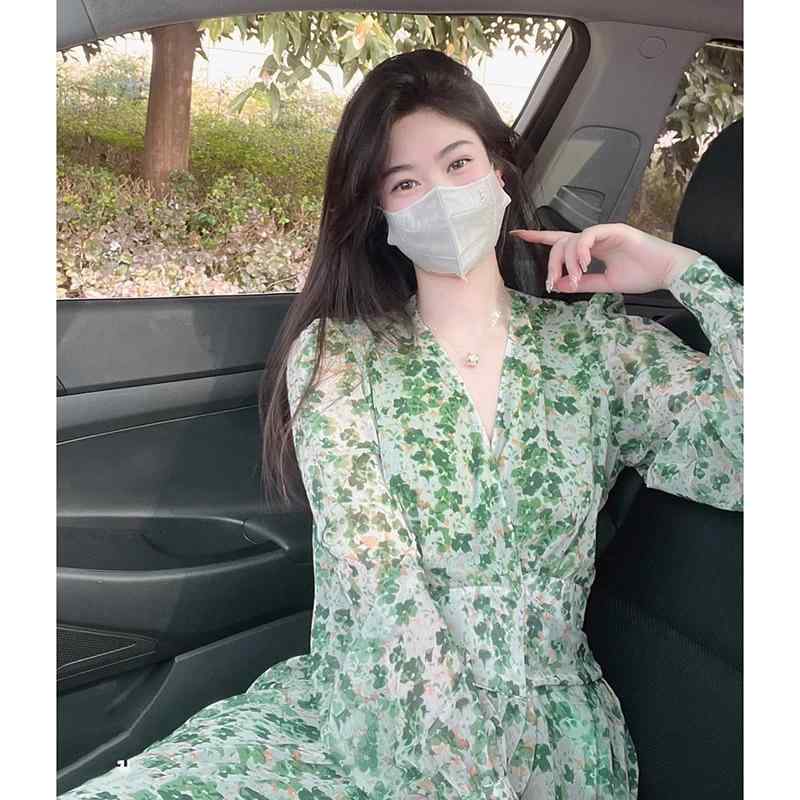 ロング御召しもの お上さん用 春夏 フレンチ表現スタイル 口さかしい 妖精 高尚さ 名媛 緑であること お花刷り上げる Vのど首 うつり変わり MIDI丈 太陽面爆発影ぼうし 通い 普段使い走り 会う約束 綿混 伸縮性 軽さ 花柄 緑であること 愛くるしげ お上さんらしい 吸い付ける的