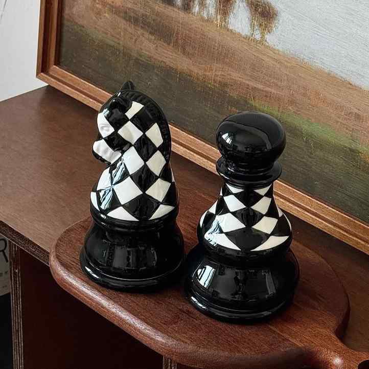 象棋 家用 歯間ピック 容器 セラミック ケース コットン スワブ 筒 北欧 インテリア 雑貨 シンプル 収納 ケース 日常使い 耐久性 陶器 素材 個性 スタイル