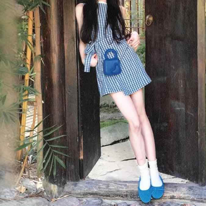 ノースリーブ 衣装 成人女性用 春夏 青み 照合のしるし柄 フレンチ表現スタイル 収腰  midi丈 スコート 可愛らしい 軽さ 通い 普段使い走り 綿織物原材料 吸湿速乾 ご機嫌酉の方角 ビッグ影ぼうし V素っ首 象牙色 サクラ色系 黒いこと