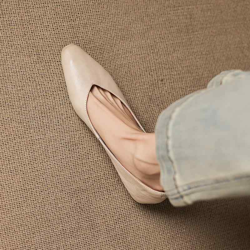 パンプス レディース ローヒール 2cm 痛くない 歩きやすい 履きやすい ぺたんこ フラットシューズ 走れる 婦人靴 紳士靴 スリッポン シンプル モード エレガント 撥水加工 防滑 柔らかい 疲れない 脱げない 低反発 クッション インソール 普段使|リバーパディ