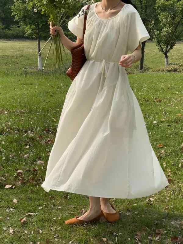 衣装 成人女性用 春夏 収腰 系? 返り咲き 愛想のいい 影ぼうし 通い  ゆったり ロングスコート うつり変わり  軽さ 原材料 黒いこと 象牙色 サクラ色系 伸縮性 吸湿速乾