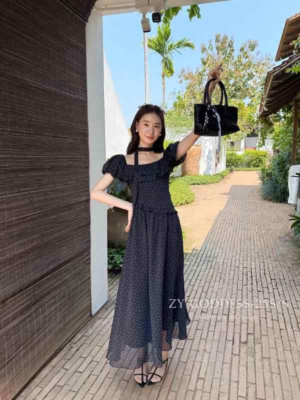 夏 レディース ワンピース ワンショルダー 水玉 パフスリーブ フリルリボン ロングドレス フェミニン ガーリー 軽やか シルエット