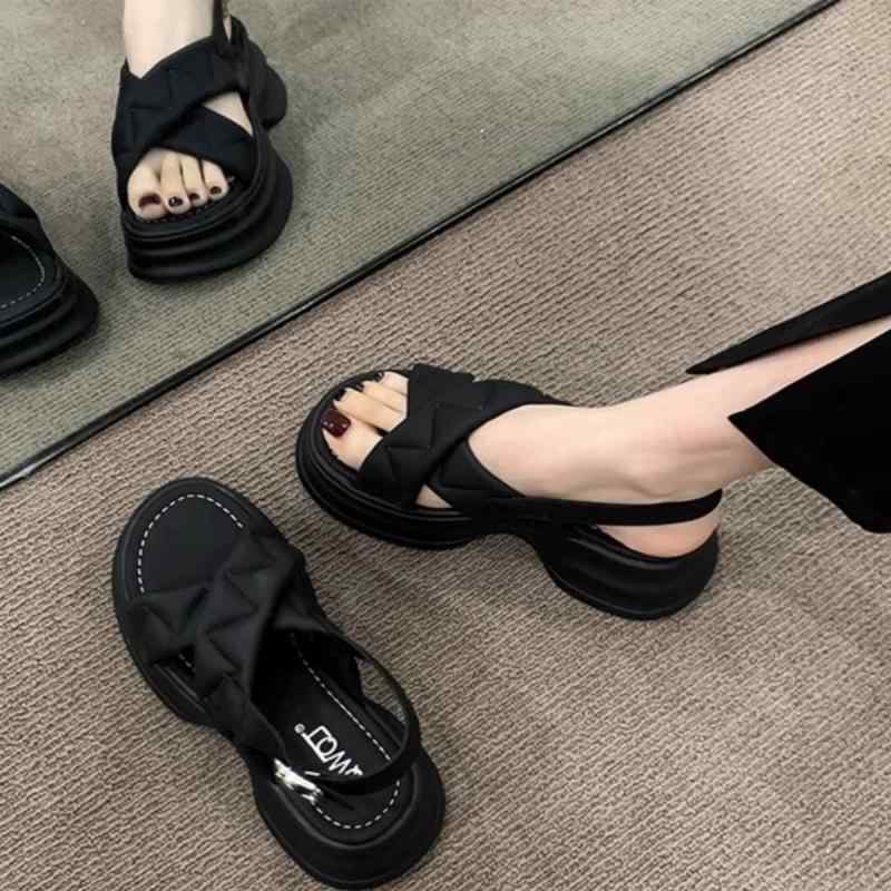 妊婦用 サンダル 厚底 夏用 フレンチスタイル インソール クッション性 衝撃吸収 快適 軽量 歩きやすい マタニティ 日常使い 調整可能 女性向け