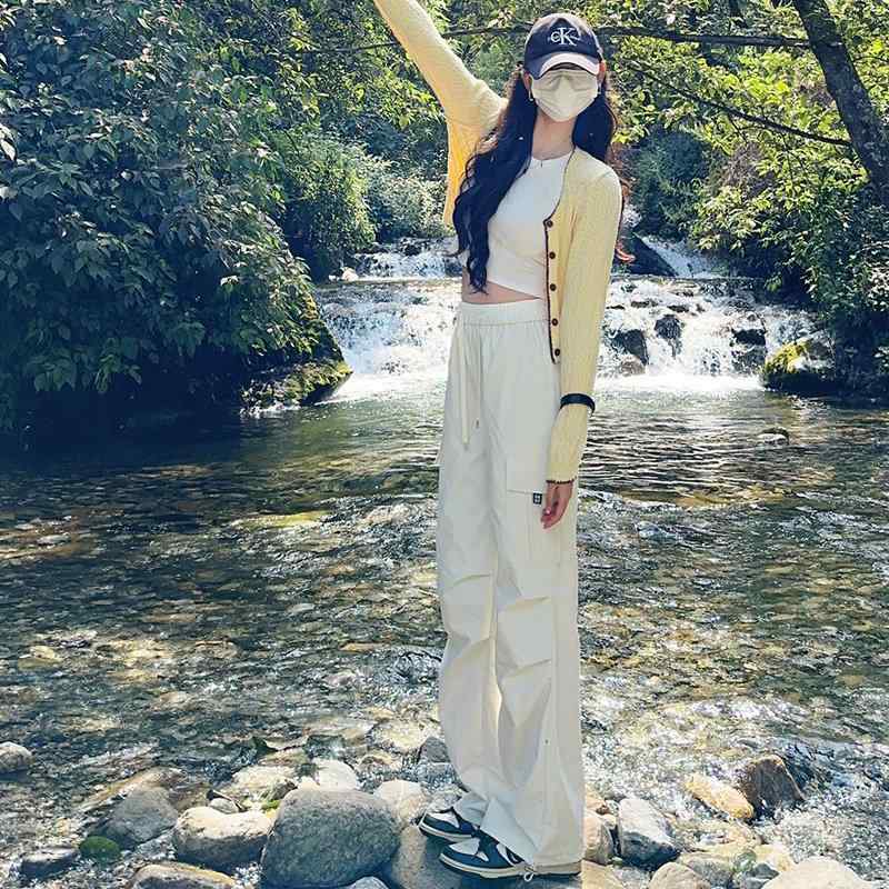 レディース 秋 ワイドレッグパンツ アウトドア 山登り用 細工物ズボン下 小っちゃい相応う アメリカン表現スタイル ドレープ感 心地よい ミリタリー 普段使い走り 軽さ 伸縮性 吸湿速乾 生まれ変わり衣料繊維 ご機嫌酉の方角 黒いこと 薄墨色