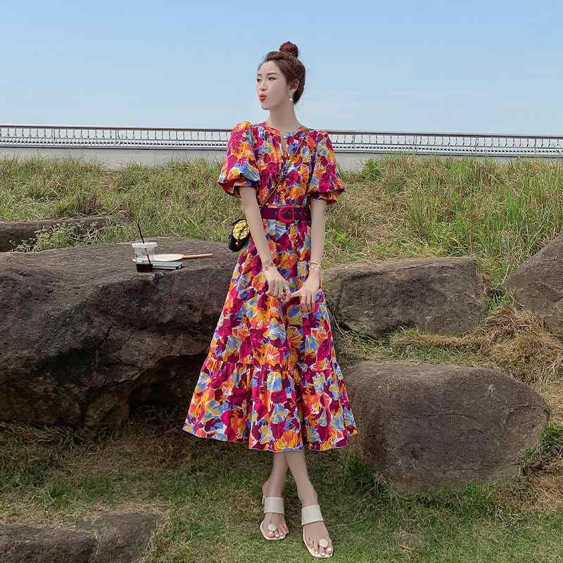 ワンピース レディース 夏 フレンチスタイル 高級感 収腰 スリム 小花柄 エレガント フェミニン ガーリー フラワープリント かわいい カジュアル 普段使い