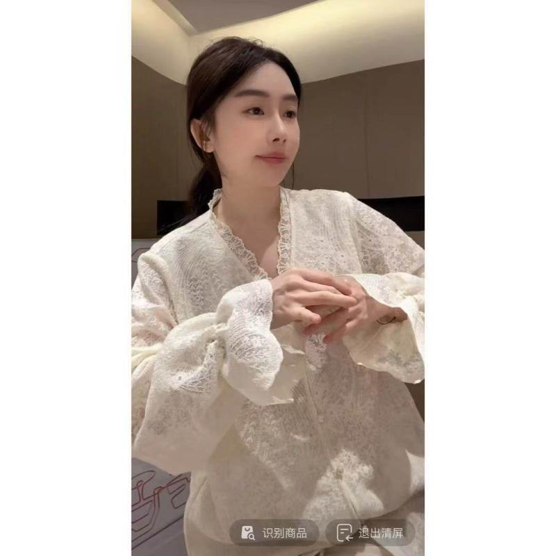 レディース トップ Vのど頚 スピード競技 長袖 トップス 今めかしい 中国風  心地よい 普段使い走り 女子らしい 表現スタイル 口さかしい 原料品 スピード競技 かざり付ける 御上さん 窈窕たる 座標
