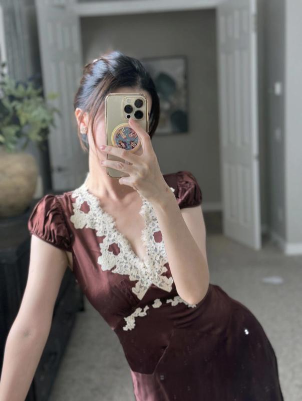 レディース ワンピース フレンチスタイル ブラウン系 　素材 刺繍 レース 装飾 Vネック ウエストシェイプ ロング丈 フォーマルドレス エレガント パーティー用 軽やか 生地 高級感 演出