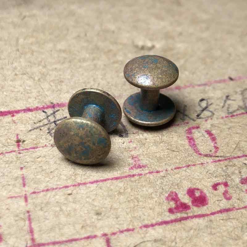 カメラストラップ レトロ 望遠鏡用 首掛け紐 金管楽器 スタッズ 両頭一体型 工字 アーチ形面 DIY バックル ヴィンテージ 佩び物 映画化用 耐久性 今めかしい 金管楽器 原料品 アウトドア 相応う