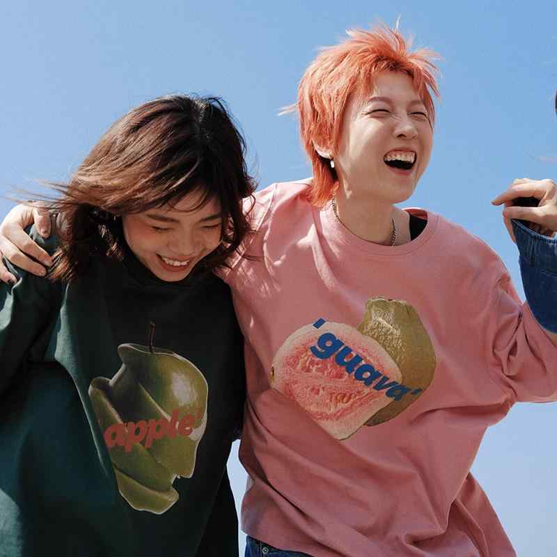 Tシャツ 男女兼用 短袖 トロピカルフルーツ プリント ゆったり クルーネック 夏用 かわいい柄 リラックスフィット カジュアル