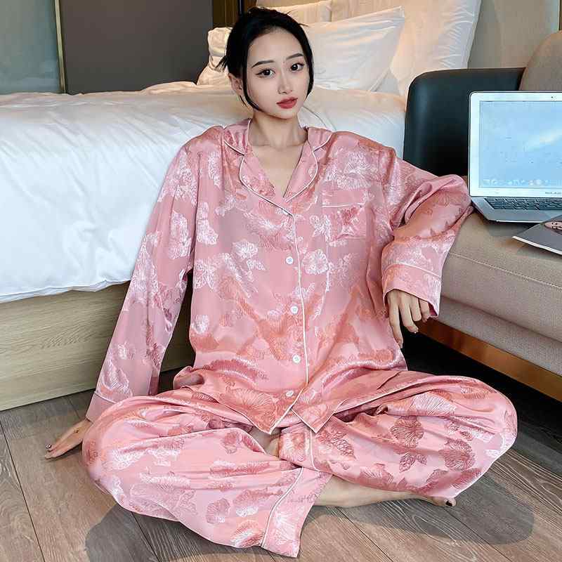 パジャマ レディース ゆったり 大きめ 長袖 カーディガン 2点セット サテン 接触冷感 春秋 部屋着 ルームウェア 快適 吸湿速乾 ホームウェア｜リバーパディ