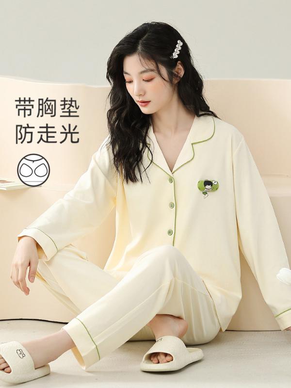 女性用 秋冬 長袖 パジャマ 綿100% 胸パッド ワンピース型 保温性 ルームウェア 部屋着 快適 柔らかい コットン素材