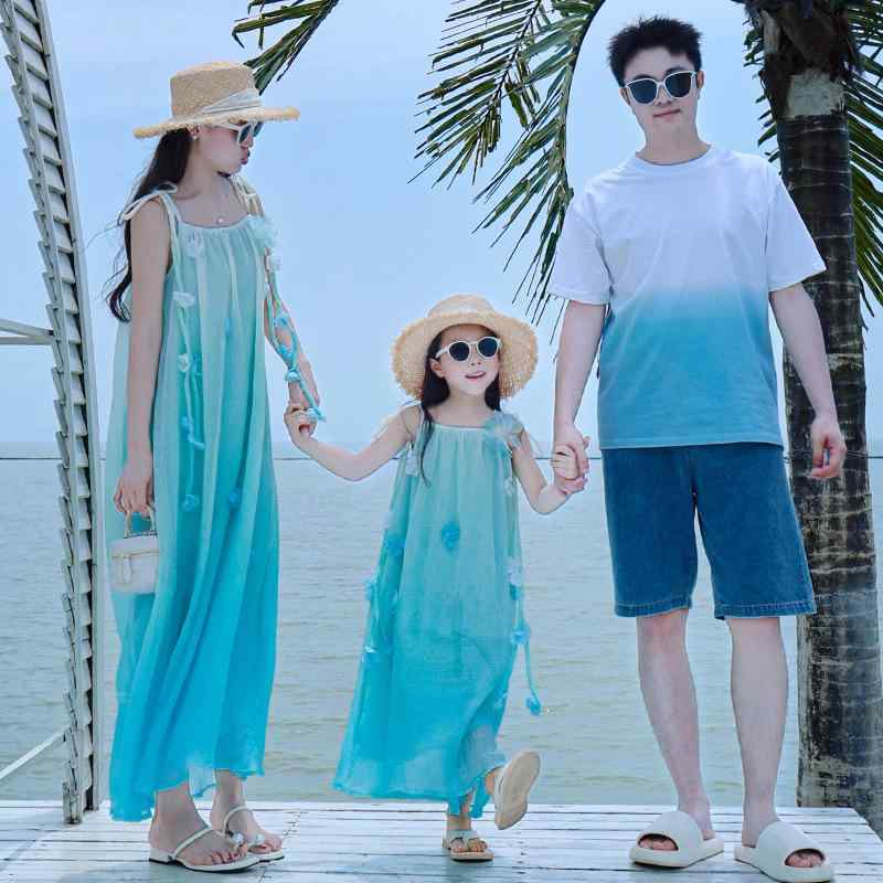 炎節お召しもの 親子用 吊り下げ 衣装 夏 海岸地帯  旅する 御休み 綿織物 軽さ 吸湿速乾 砂浜 たまり場 お上さん用 赤ちゃん用 身寄り 3人 仕掛ける サクラ色系 青色 象牙色 心地よい 普段使い