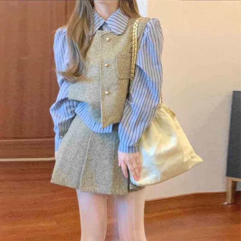 レディース トップス 馬甲 シャツ ストライプ 柄 春秋 秋冬 春夏 ファッション かわいい 切り替え デザイン ハイネック 軽量 再生繊維 素材 ビッグシルエット 普段使い 通勤用 部屋着 ピンク系 ブラック アイボリー 伸縮性 吸湿速乾 接触冷感 高