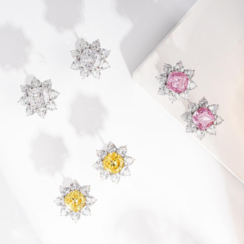 ピアス 女性用 シルバー 耳飾り シンプル かわいい 花モチーフ 太陽 デザイン 氷カット ハイカーボン ジルコニア イヤリング 百搭 普段使い 軽量 ファッション アクセサリー シルバー925 純銀 耳たぶ 付け心地 良い デイリー コーデ ギフト