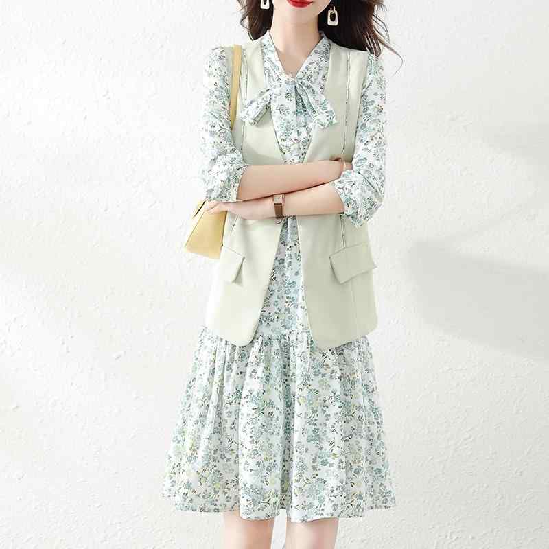 ワンピース 女性用 春夏 コート セット 雪? プリント フレア スカート ワイド シルエット ゆったり フィット シャツ ジャケット 軽量 吸湿速乾 通勤 普段使い かわいい 花柄 デザイン 切り替え トップス ロング 丈 コットン 混 素材 カジュア