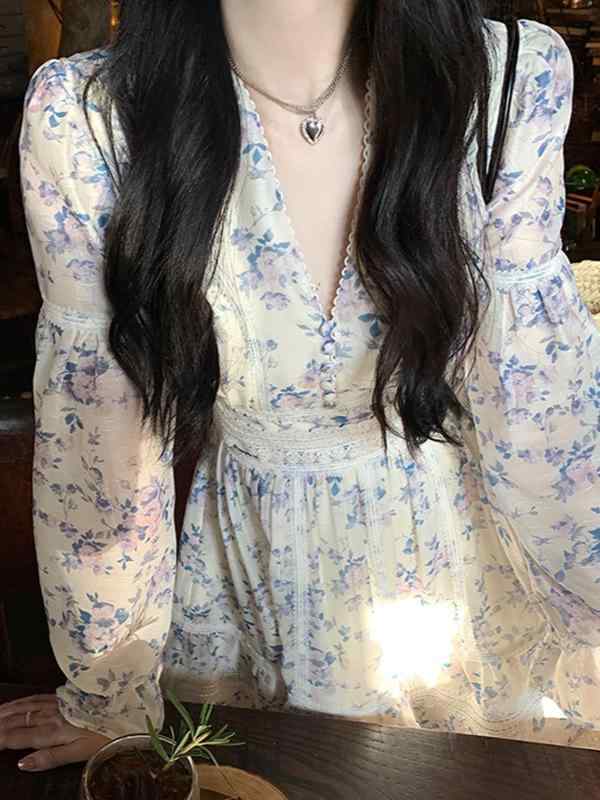 ワンピース 女性用 長袖 レース 切り替え 復古 フレンチスタイル 花柄 春夏 軽量 フレアシルエット コットン混 ブラック ピンク系 アイボリー かわいい 普段使い 通勤用 伸縮性 吸湿速乾