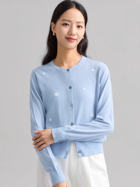 ニットカーディガン 女性用 早春 真? 桑蚕? 甘い かわいい 提花 ラウンドネック 長袖 柔らかい 軽量 再生繊維 春夏 ピンク系 ベージュ 普段使い 伸縮性 通勤