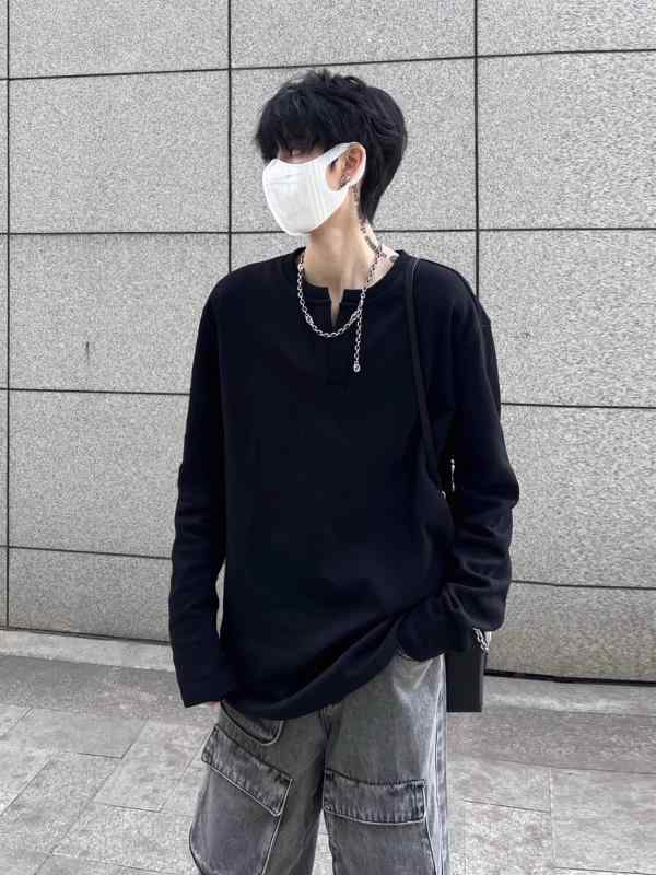 長袖 Tシャツ メンズ 秋冬 純色 トップス 高級感 ゆったり シルエット レイヤード インナー コットン 混 接触冷感 吸湿速乾 ゆったり フィット ベーシック スタイル ブラック グレー ネイビー 通勤 普段使い 部屋着 カジュアル 軽量 伸縮性