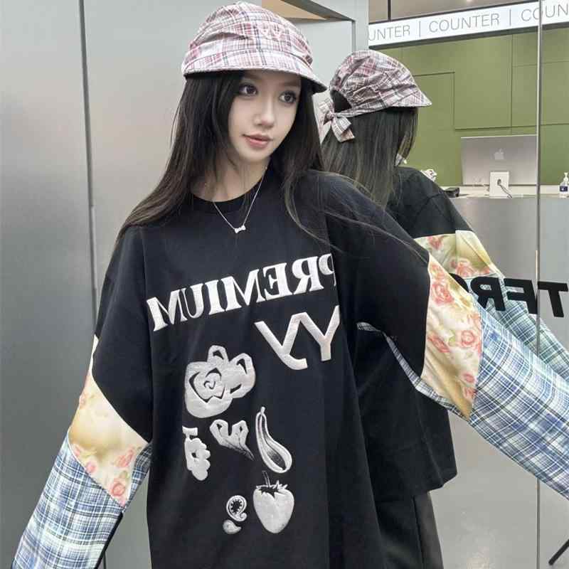 秋冬 トップス 女性用 韓国 ロングスリーブ 発泡プリント 復古柄 花柄 切り替え ゆったりシルエット 百搭 コットン混 吸湿速乾 ブラック ピンク系 アイボリー 軽量 通勤用 普段使い アウトドア 伸縮性