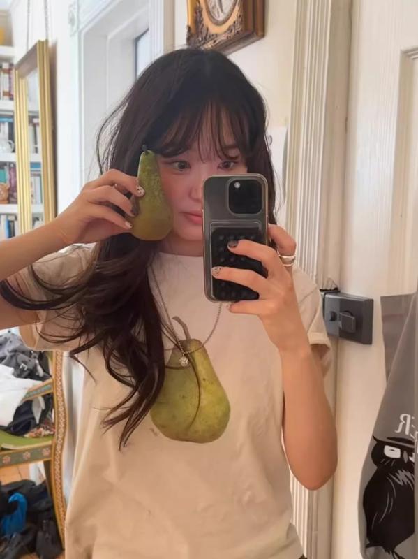 Tシャツ トップス 春夏 韓国 シンプル ゆったり 梨柄 プリント 半袖 コットン 柔らかい 軽量 通勤 普段使い 女性用 カジュアル