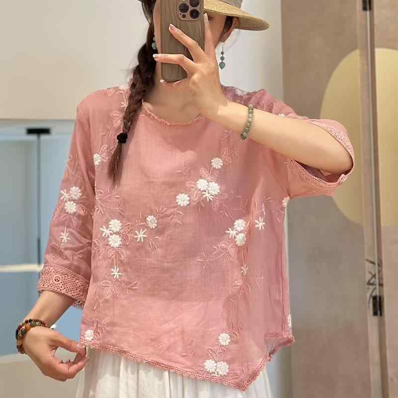 Tシャツ 女性用 春夏 ラウンドネック 切り替え 花辺 不規則ヘム セットインスリーブ トップス 麻 刺繍 ゆったりシルエット 軽量 通勤 普段使い 吸湿速乾 再生繊維