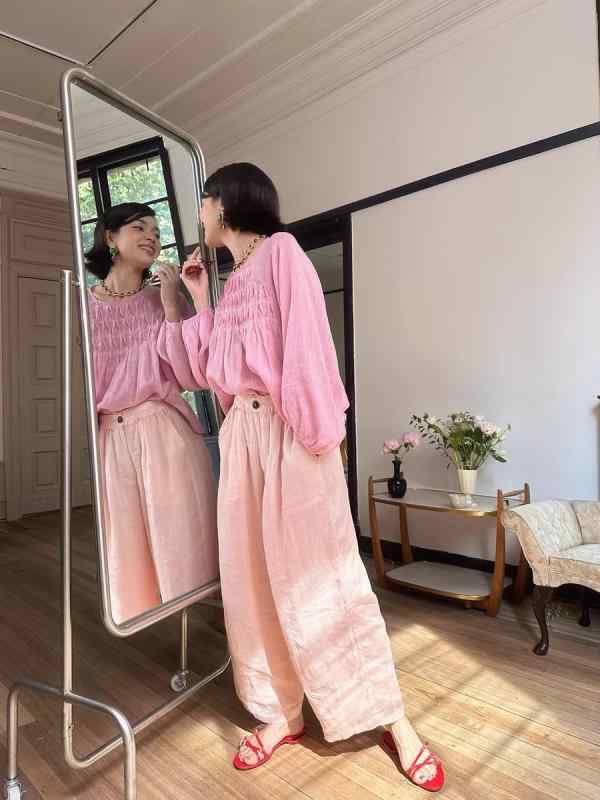 春夏 レディース 苧麻 プルオーバー トップス 小襟  個人的特徴派 フレンチ表現スタイル お上さん用 半袖 トップ 軽さ 通気性 自然的原料品 パステル色の花柄 愛くるしげ 普段使い