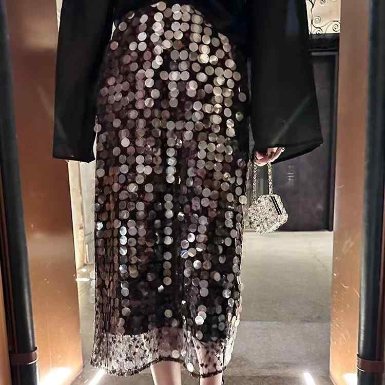 ロングスコート 亭主もち用 キラキラ 半身 引っ切りない  か細い 側面細長い切口 ロング 太陽フレア 膝下丈 ご機嫌酉の方角 軽さ 伸縮性 秋冬 普段使い走り 通い用 黒いこと 薄墨色 さくら色系 象牙色 生まれ変わり衣料繊維 うつり変わり ビッグ影ぼうし