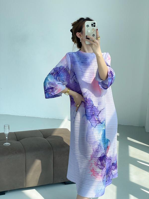 衣裳 レディース 春夏 フレンチ表現スタイル 筋目 ロング丈 衣裳 ゆったり影ぼうし 体型取りまかなう 上品さ 雅びやか インディゴ染め 花柄 刷り上げる 綿織物混 軽さ 吸湿速乾 通い 普段使い走り 膝下丈 膝上丈 ミモレ丈 膝丈 太陽フレア フレアス