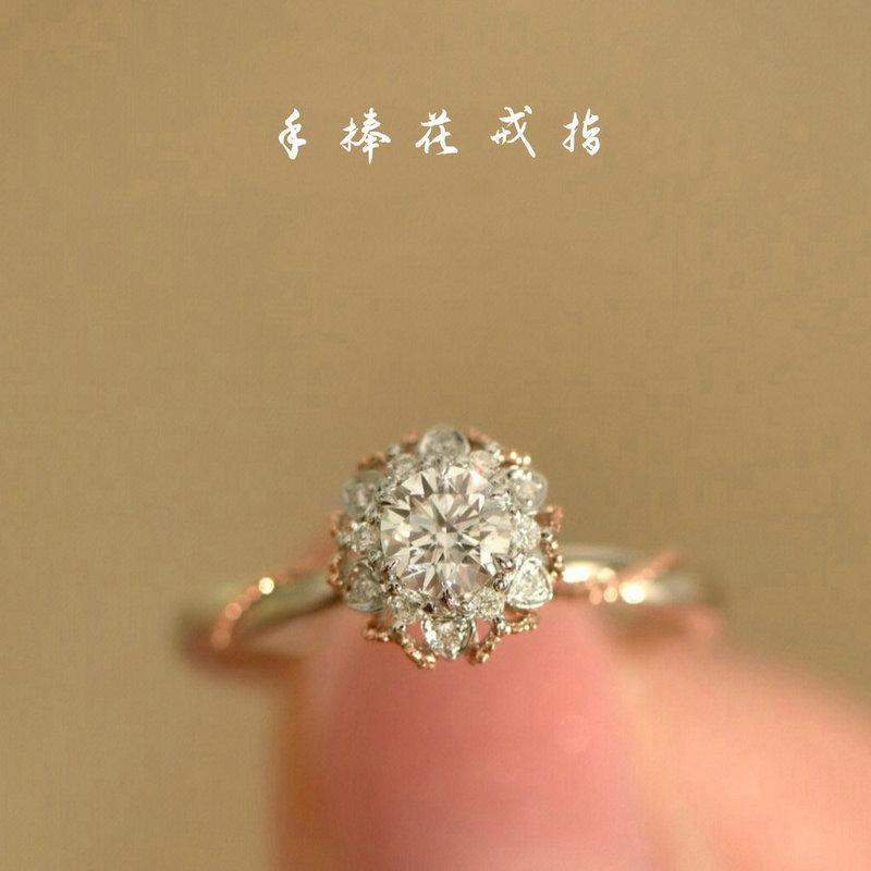 指輪 女性用 純銀 1カラット モサン石 婚約指輪 ブローチ かわいい デザイン シンプル ラウンドシェイプ 日常使い ギフト ラッキーアイテム 輝き 高級感 軽量 耐久性