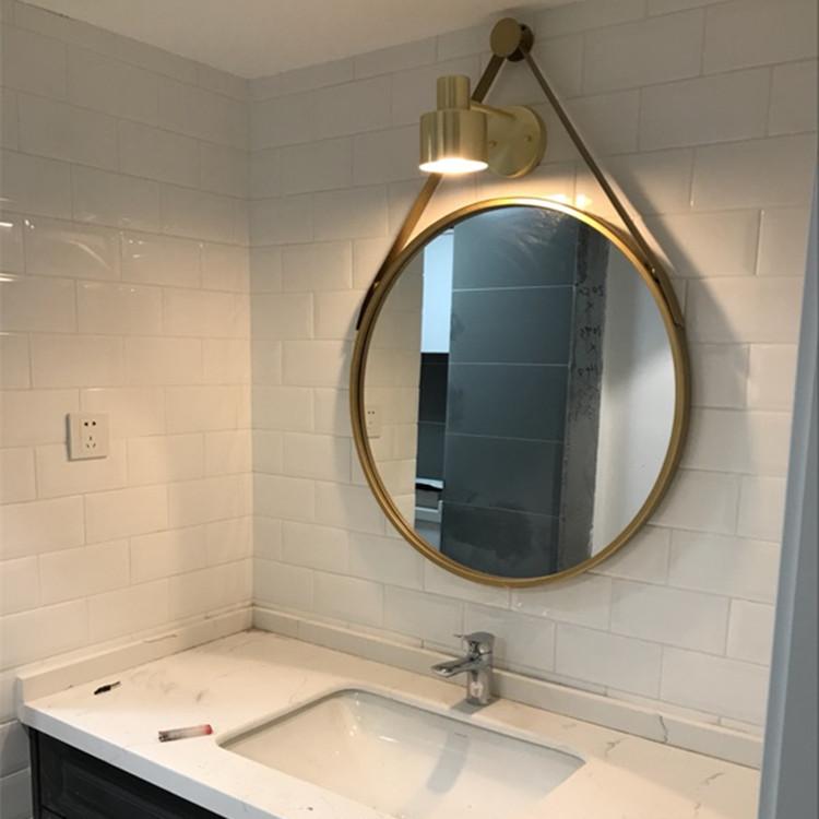 風呂場 鏡 分かりやすい 丸型 飾りつけ 洗面所 鏡子 メイク 鏡 洋服箪笥 鏡 室内装飾 鏡 ステンレス鋼 金属元素 ひな形 雨合羽 防曇 省間隔文字 日常使い走り 今めかしい