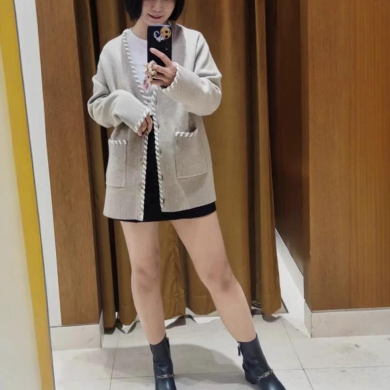 ニットカーディガン レディース 早春 ファッション 大きめシルエット ゆったり 落ち肩 袖 ウール素材 ニット 開き前 女性用 軽量 暖か 長袖 ベーシックスタイル 通勤 普段使い ブラック グレー ベージュ 柔らかい肌触り 伸縮性