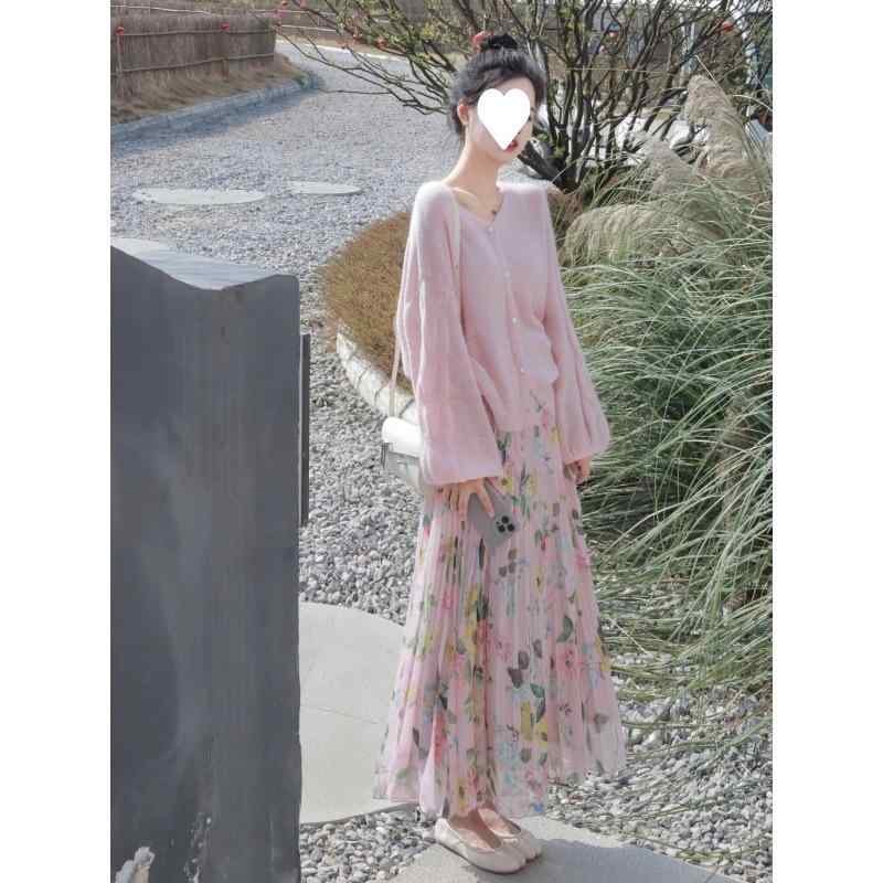 ニット トップス レディース 春夏 フレンチスタイル かわいい ピンク 桃色 甘め 花柄 フレア スカート セット アップ 軽量 綿混 膝丈 フレアシルエット 通勤 デート 普段使い