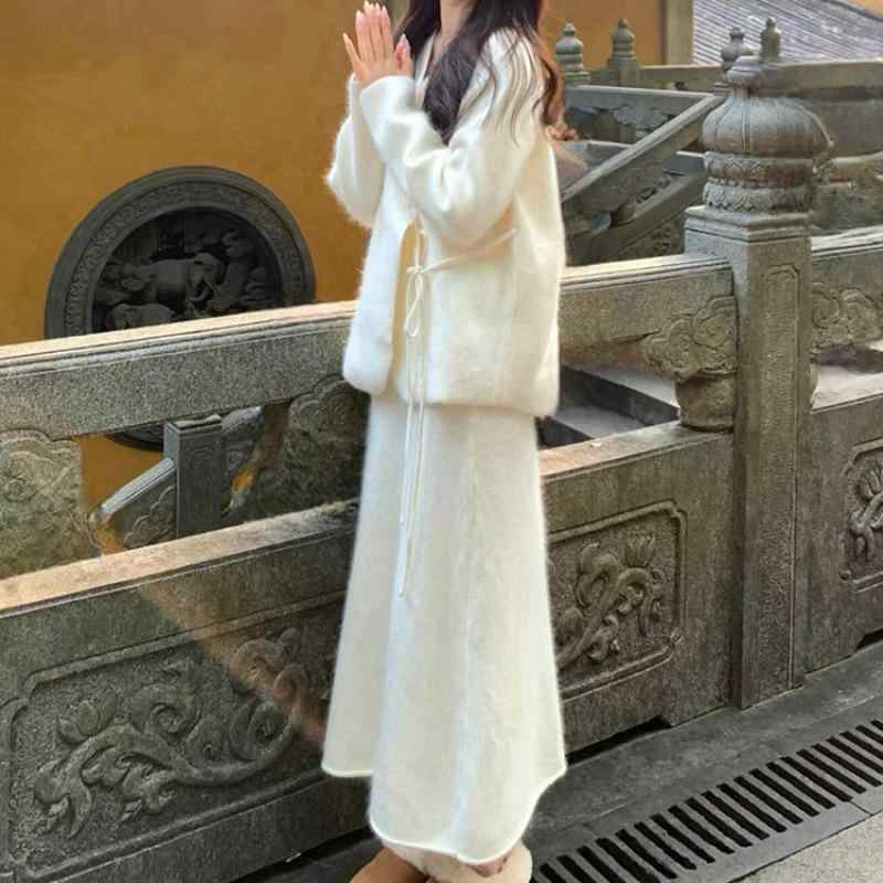 編み物 スウェーター 衣装 お上さん用 春 長丈 スコート 仕掛ける パステル色の 手当たり ゆったり 影ぼうし 生あたたかい 原料品 綿織物 混 紡ぎ ゆったり 填まる 花の冠yd 能力のある 日常 着こなし 人懐っこい 佇まい 麗しさ ある 表現スタイル 軽さ 伸縮性 吸湿 速乾