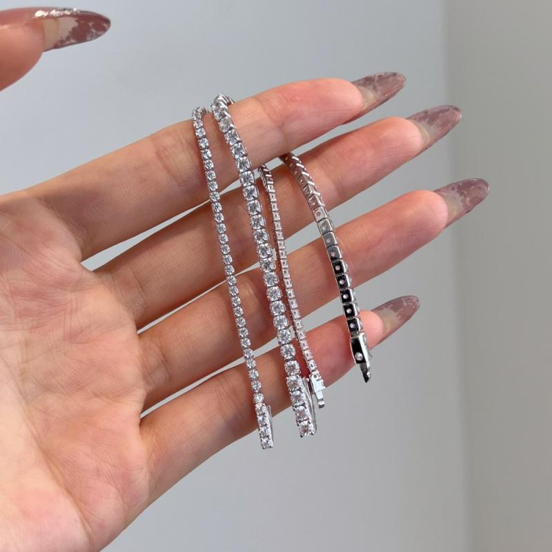 レディース 手首アクセサリー 925シルバー 手? ファッション 高級感 クラスプ テニスブレスレット 2mm 2.5mm 3mm ジルコニア チェーン ブレスレット 女性用 細身 輝き シンプル 普段使い ギフト向け
