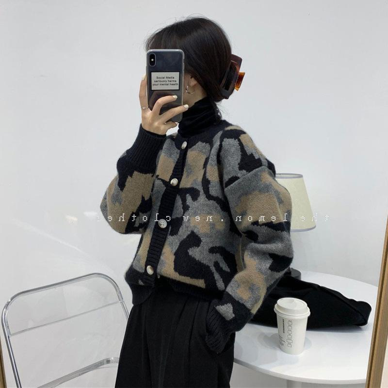 カーディガン レディース 長袖 丸首 ヒョウ柄 ニット 開き 復古 ゆったりシルエット ソフト素材 切り替えデザイン 軽量 伸縮性 高級感 秋冬 普段使い 通勤用 ブラック系 ベージュ カジュアルスタイル 暖かみ レイヤード トップス