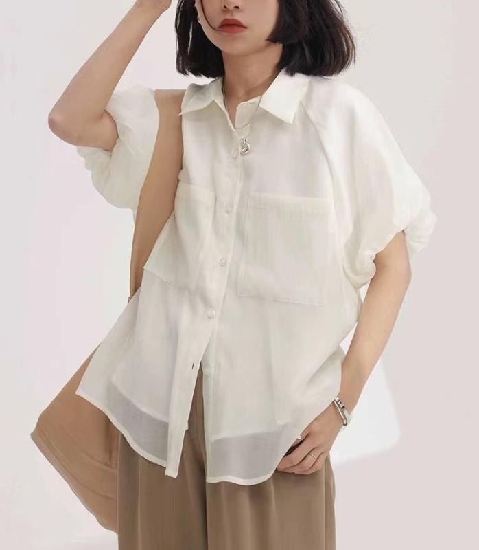 トップス 女性用 シャツ 泡泡袖 短袖 白色 春夏 かわいい デザイン 軽量 綿素材 通勤用 普段使い ビッグシルエット 爽やか