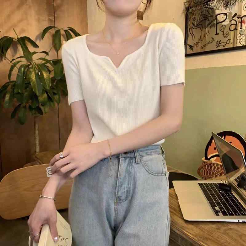 Tシャツ 女性用 春夏 シンプル ストライプ柄 フィット ショート丈 トップス 韓国 ベーシック 半袖 綿素材 軽量 伸縮性 吸湿速乾 通勤 普段使い ブラック ホワイト グレー ピンク ブルー