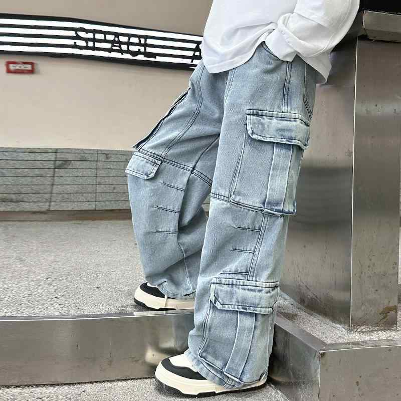 男の子 ストレート デニムパンツ 春夏 工装 長ズボン 子供服 男児用 伸縮性 コットン素材 普段使い カジュアル ビッグシルエット ブラック グレー ベージュ 快適 動きやすい 百搭