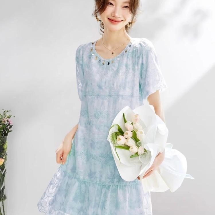 ワンピース 春夏 レディース 短袖 連衣裙 感提花 プリント デザイン 小柄 女性用 フレンチスタイル 減? 気質 スカート 軽量 綿素材 吸湿速乾 ビッグシルエット Vネック ブラック ピンク系 アイボリー カジュアル 普段使い 通勤対応