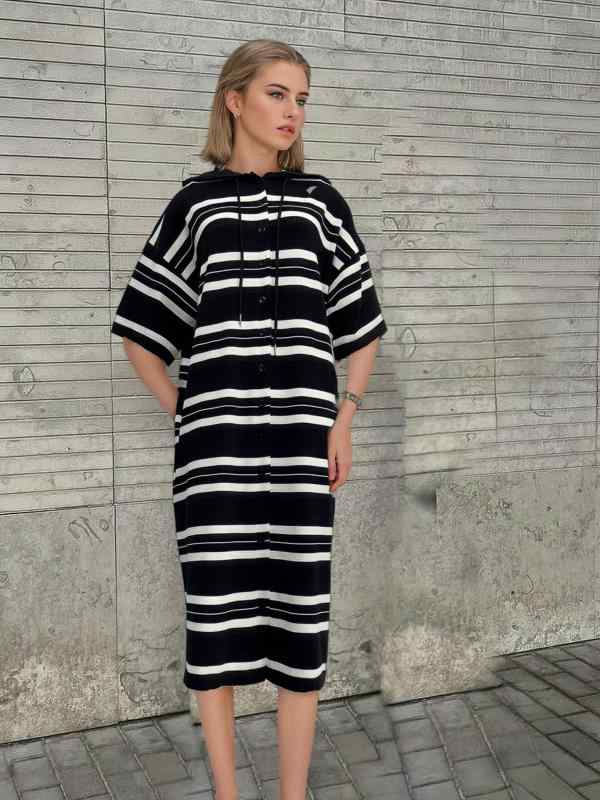 ロングドレス 女性用 コットン ニット ワンピース ゆったり 短袖 ストライプ 柄 ストリート ファッション 軽量 伸縮性 普段使い カジュアル トップス ロングスカート 欧米 春夏 秋 ブラック グレー ピンク系 アイボリー