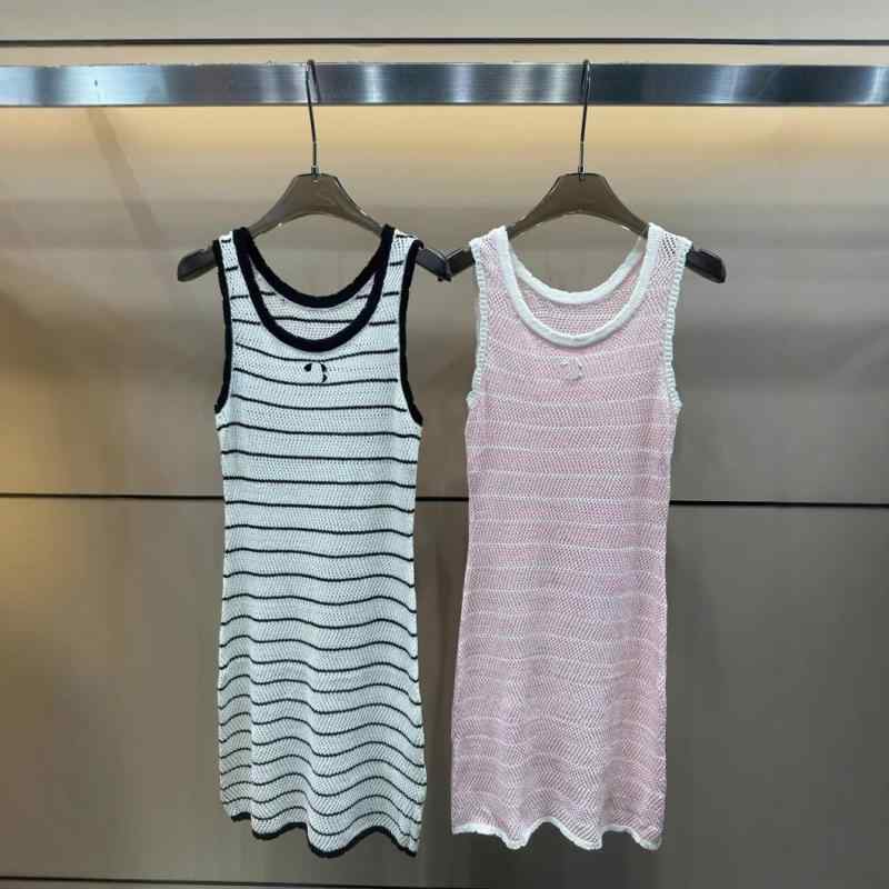 ニット ワンピース 女性用 夏 春夏 無袖 セットイン ストライプ 配色 ロゴ トップス スカート ゆったり ロング丈 軽量 綿混 接触冷感 吸湿速乾 ビッグシルエット ブラック ピンク系 アイボリー 通勤用 普段使い アウトドア かわいい