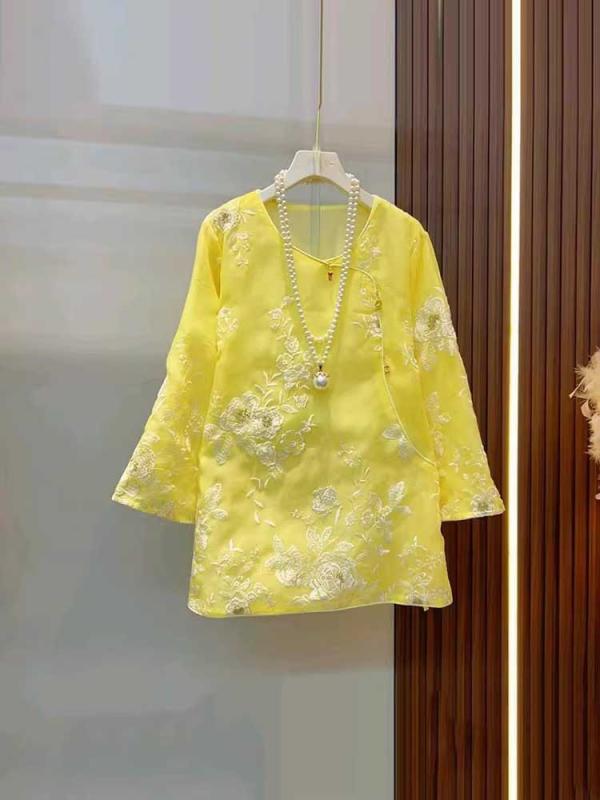 レディース ワイドシャツ 春夏 刺繍 花柄 ロング丈 ゆったりシルエット 雪?素材 軽量 通気性 切り替えデザイン 女性用 普段使い 部屋着 かわいい ピンク系 アイボリー ブラック 吸湿速乾 伸縮性 高級感 デイリーウェア ビッグサイズ 脂肪カバー ス