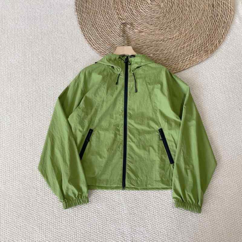 レディース 防暑服 成人女性用 ゆったり 夏用 アウター 緑であること 薄っぺら 山登り 山歩き アウトドア 上衣 春夏 うつり変わり 吸湿速乾 軽さ 通気性 普段使い
